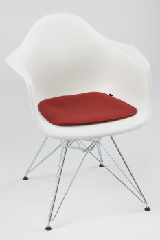100% Wollfilz - Kissen für Eames Arm Chair - kirschrot