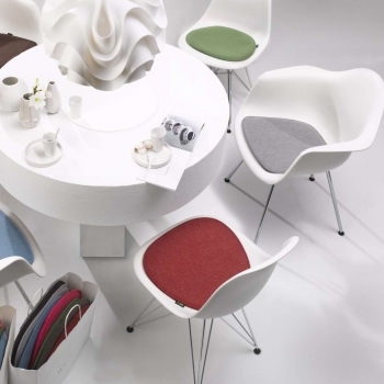 Violan® Cushion for Eames Arm Chair - chocolate